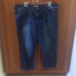 CAbi Denim Capris
